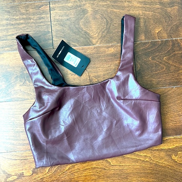 FASION Top - Picture 1 of 4